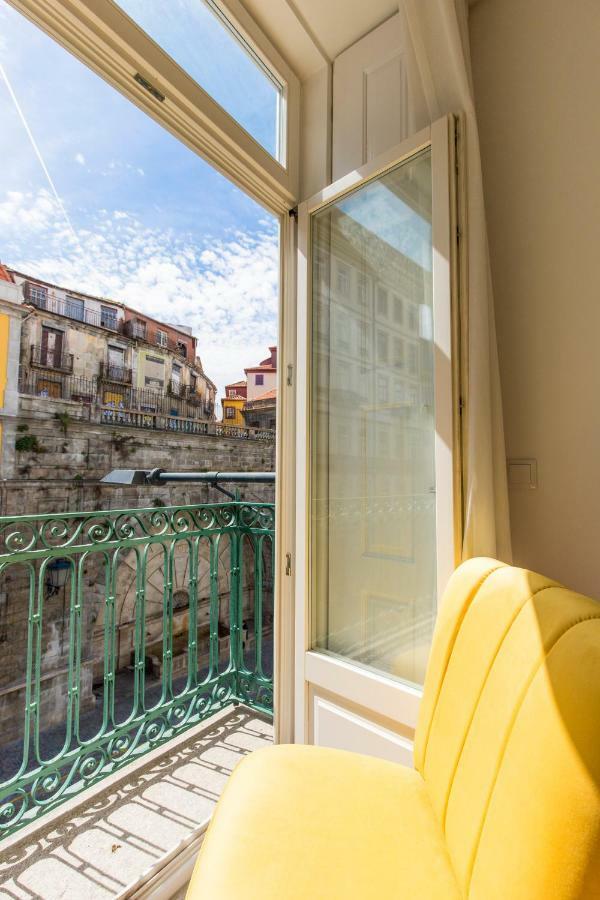 Downtown Porto Mouzinho Studio Apts Buitenkant foto